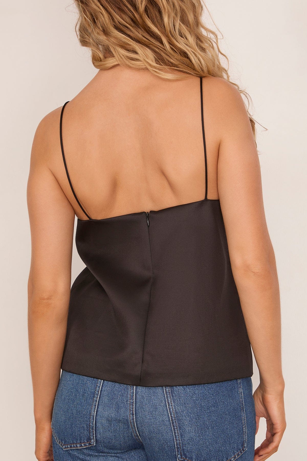The Bridges Tank in Black - Image 4