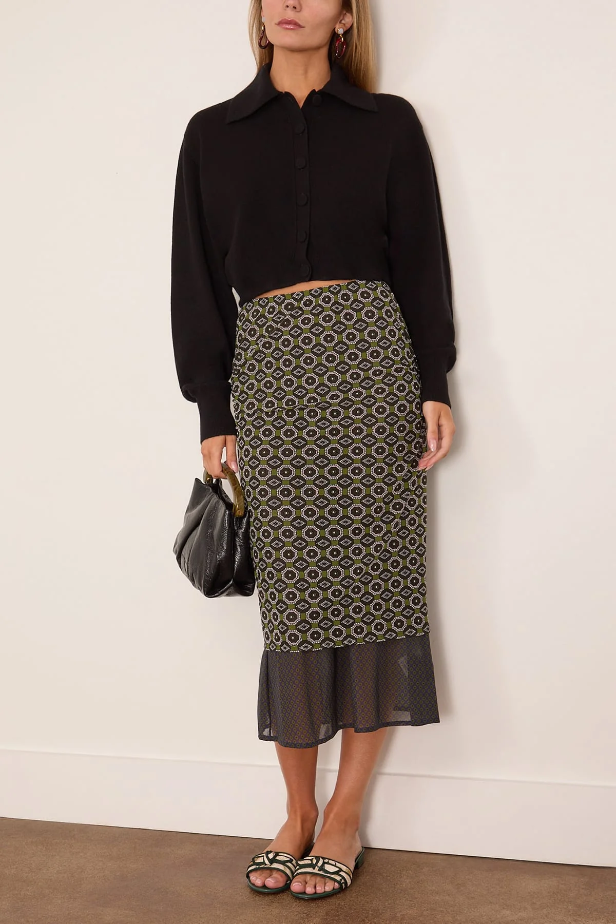 Tigre Cardigan in Black - Image 2