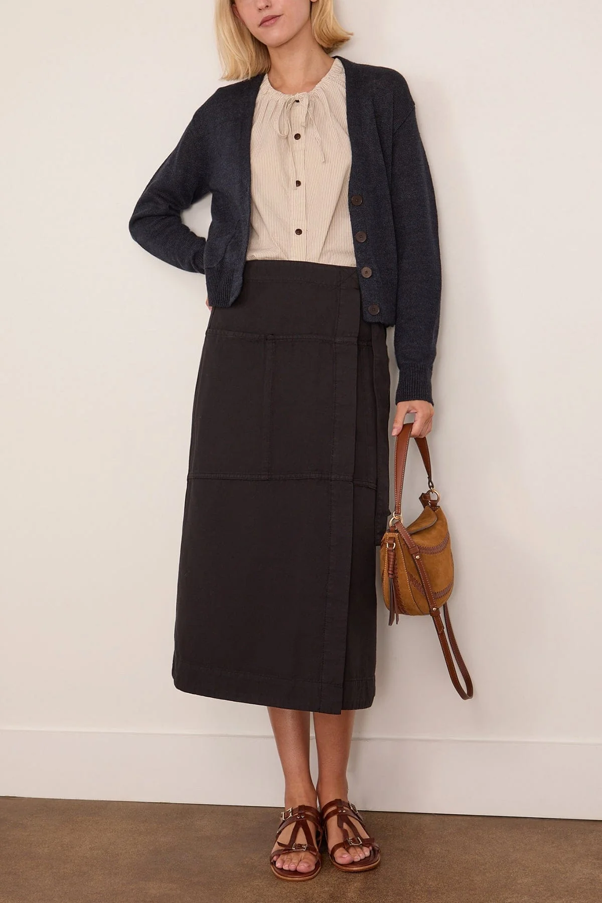 Wool Linen Patch Pocket Cardigan in Dark Navy - Image 2