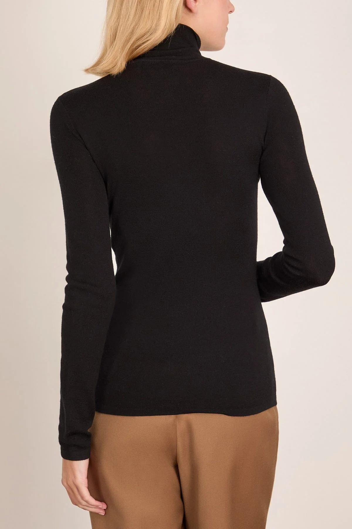 Wynter Top in Black - Image 4